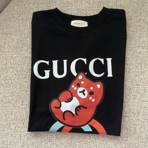Gucci oversize black t-shirt